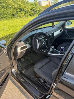 Bmw e91 318D 90kw - 11