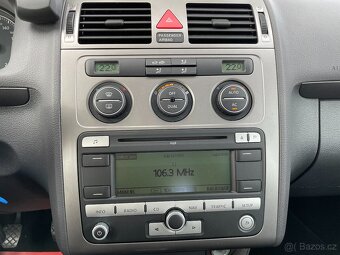 VW Touran 1,9 TDi Serviska, ALU, Tempomat - 11