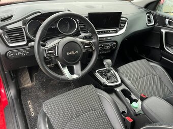 Kia Ceed SW 1.5 T-GDI - 11
