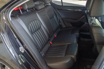 Škoda Superb 2.0 TDI 190k 4x4 LK DSG EU6 - 11