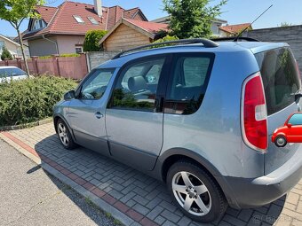 Škoda Roomster Scout 1.9 TDI (77 kW) - 11