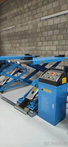 Jednosloupový mobilní zvedák 3500/2500 kg ZÁRUKA - 11