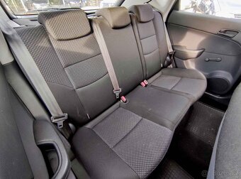 HYUNDAI i30 1.4i 16V 80KW,r.v. 2011,8xAIRBAG,CD,BC,SERVO. - 11