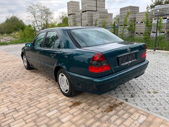 Mercedes C 220CDI r.v.1998  najeto pouze 117Tkm - 11