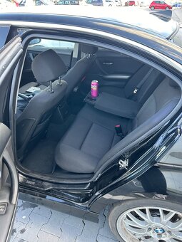 Bmw e90 325i - 11