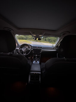 Škoda superb 3 2.0tdi 110kw dsg - 11