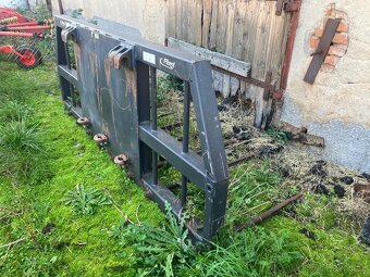 Teleskopický manipulátor Merlo - 11