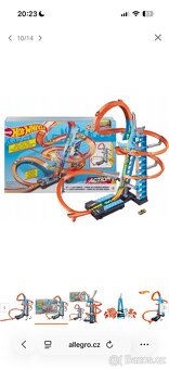 Hot Wheels Nebeská věž Kraksy GWT39 a Hot Wheels GJM75 - 11