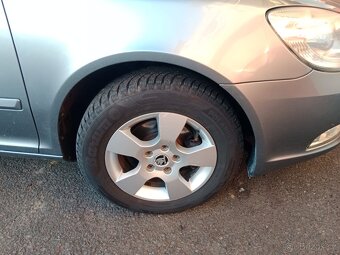 Škoda Octavia 2  2012 1.6 tdi - 11