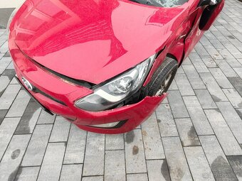 Hyundai i30 - 11