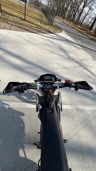 APRILIA SX 125 (SUPERMOTO) - 11