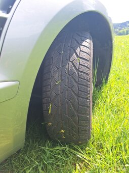 Ford S-max 2.2 - 11