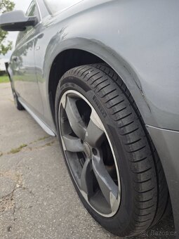 Audi A4 B8 Avant 2.0 TDI S tronic S line - 11