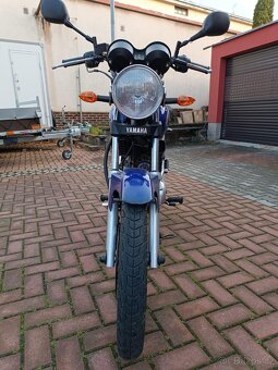 YAMAHA YBR 125 - 11