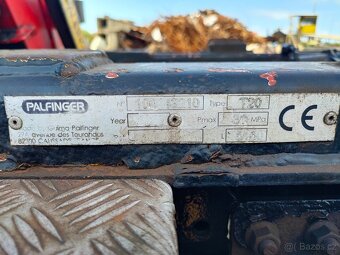 DAF CF s hydraulickou rukou a natahovacím hákem - 11