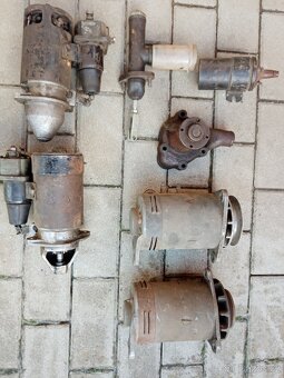 Náhradní díly Moskvič - 11