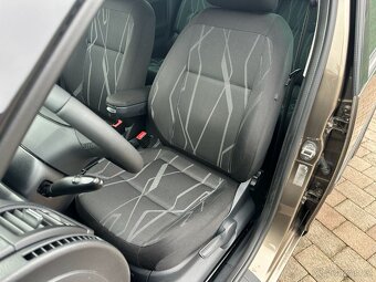 Škoda Roomster1,2 Tsi 77Kw DSG Fresh Tažné Alu 2013 - 11