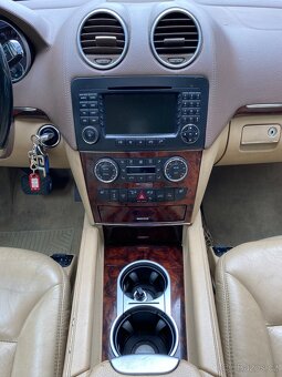 Mercedes Benz W 164 GL 550+plyn - 11