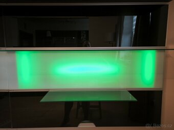 IKEA BESTA TV stěna s držákem TV+ LED osvětlení - 11