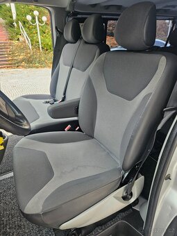 Renault Trafic Passenger 2.0 dCi 66 kW 2013, 9 míst ODP. DPH - 11