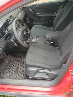 Volkswagen Passat 2.0 TDI - 11