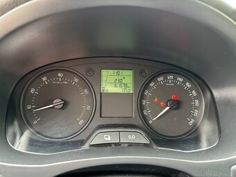ŠKODA FABIA 1.2 TSi verze ,, SPORT " rok 30.1.2015 - 11