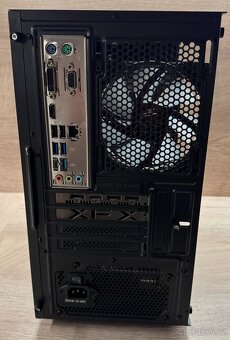 PC - i5 9400F, RX5700XT 8GB, 16GB RAM, 512GB SSD - 11