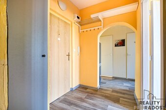 Prodej družstevního bytu 2+kk s krásným výhledem v Ostravě- - 11