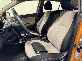 Hyunday i20 1.1 crdi 55kw nafta 2015 - 11