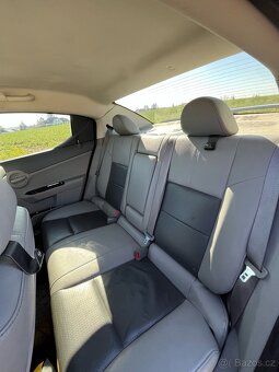 Dodge Avenger 2.0 CRD - 11