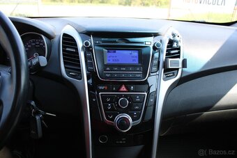 Hyundai i30 1,6GDI 99KW, ČR, ROZVODY, SERVISKA, r.v. 2016 - 11
