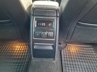 Škoda Superb SCOUT 2,0TDI 103KW ELEGANCE - 11