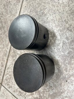 Indian Scout 101 600ccm - válce, písty - 11