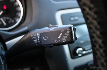 Škoda Octavia Combi 1.6 TDI CR DPF Classic - 11