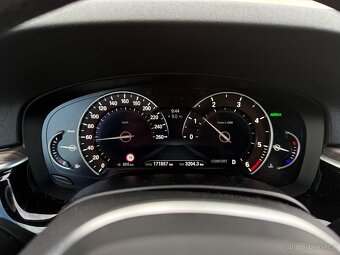 BMW 530d Touring M Packet - 11