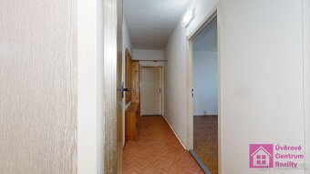 Prodej bytu 2+1, 44 m2, Na Valtické, Břeclav - Charvátská No - 11