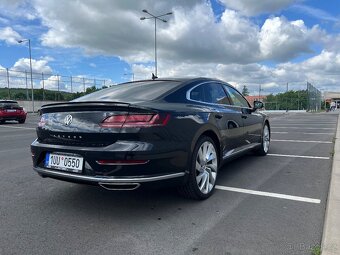 Arteon R-line 2.0 Tdi 140kW (2019) - 11