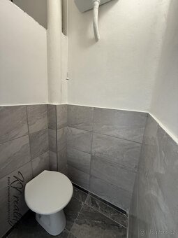 Prodej bytu 2+1 s balkonem,  CP 81 m2, Vsetín, ul. Na Kamenc - 11