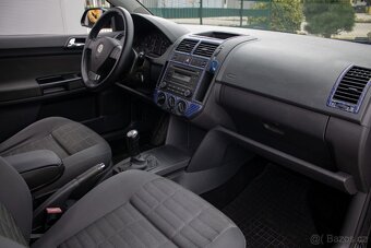 Volkswagen Polo 1.4 TDI DPF BLUE MOTION Trendline - 11