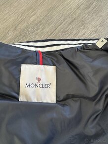 Moncler péřová bunda - 11