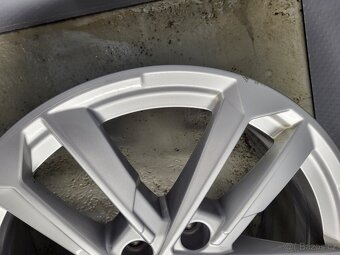 Originál 17" Audi A3 VW Škoda 5x112 - 11