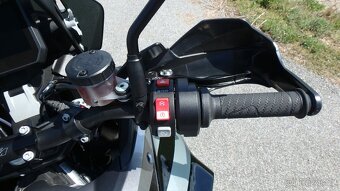 KTM 1290 Super Adventure S - 11
