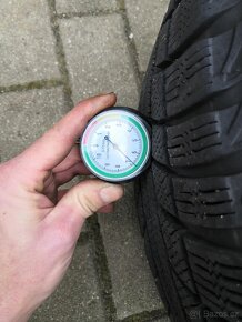 421. Zimní ALU sada pro Ford Kuga 5x108 R17 TPMS - 11