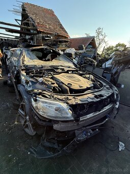 Díly z vozu Mercedes W216 CL216 CL550 automat , motor273 - 11