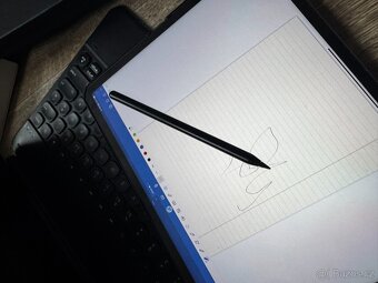 iPad Pro M1 12,9" WiFI + Celular - 11
