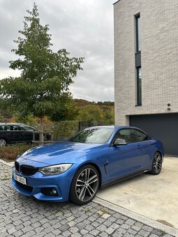 BMW 428i Cabrio M paket - plná výbava - 11