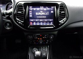 Jeep Compass 2.0M-JET 103kW 4X4 LIMITED nafta automat - 11