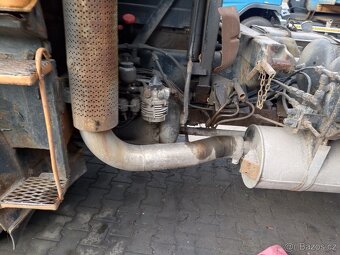 Tatra 815 sklápěč  V10 - 11