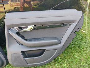 Interiér Audi A6, C6 combi - 11