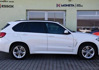 BMW X5 xDrive40d MSPORT HUD H/K TAŽNÉ - 11
